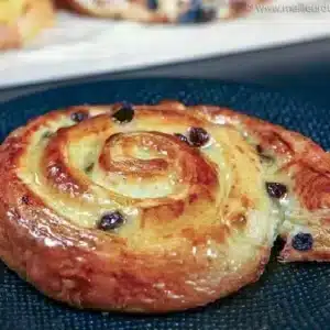 PAIN AUX RAISINS